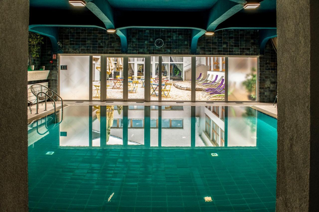 Tündérkert Hotel Noszvaj Exterior foto