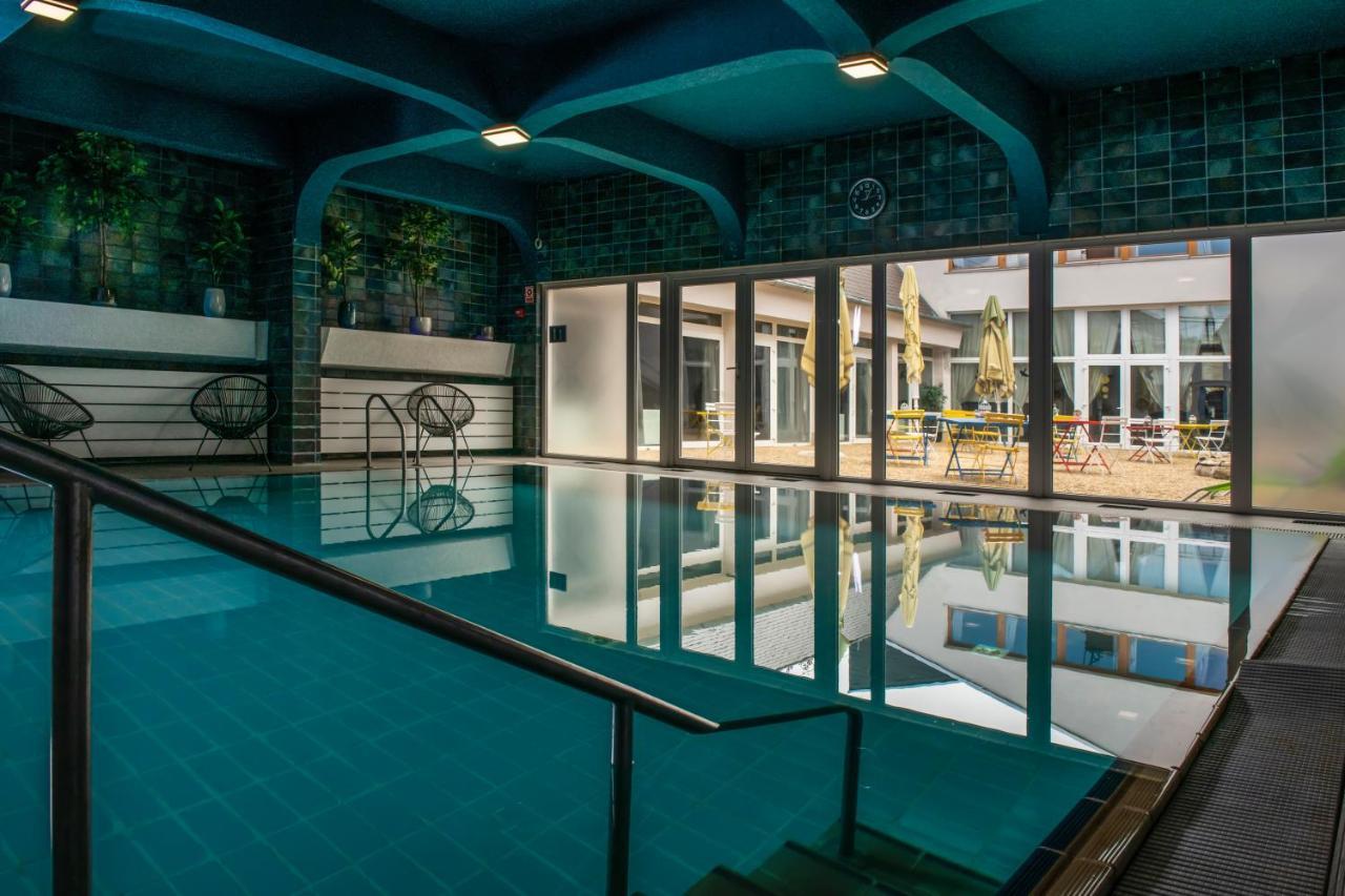 Tündérkert Hotel Noszvaj Exterior foto