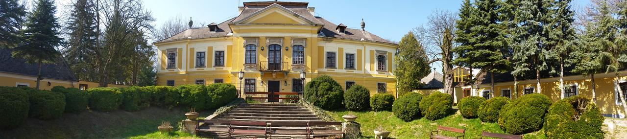 Tündérkert Hotel Noszvaj Exterior foto